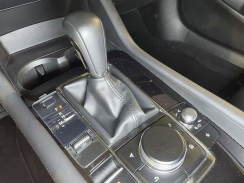 Used 2023 MAZDA MAZDA3 s FWD image 31