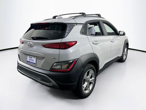 Used 2023 Hyundai Kona SEL AWD/4WD image 5