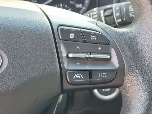 Used 2023 Hyundai Kona SEL AWD/4WD image 19