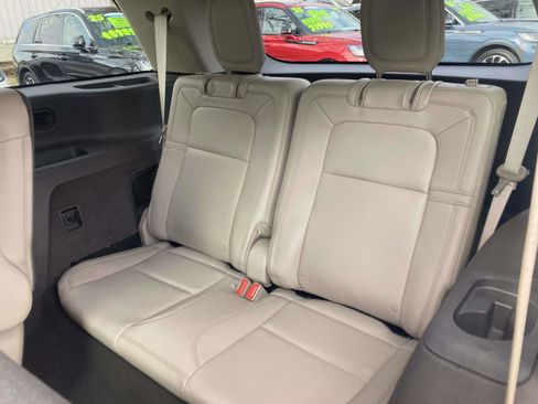 Certified 2022 Lincoln Aviator Reserve w/ Elements Package Plus image 18