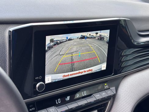 Used 2026 Toyota Camry SE w/ Convenience Package FWD image 27