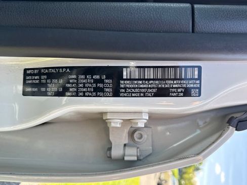 Used 2019 Jeep Renegade Limited w/ UConnect 8.4 Nav Group AWD/4WD image 20