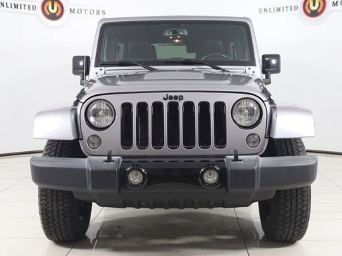 Used 2015 Jeep Wrangler Unlimited Sahara AWD/4WD image 44
