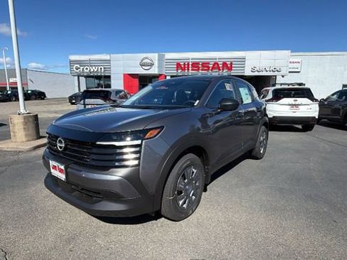 New 2026 Nissan Kicks S image 1