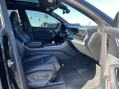 Used 2023 Audi RS Q8 image 19