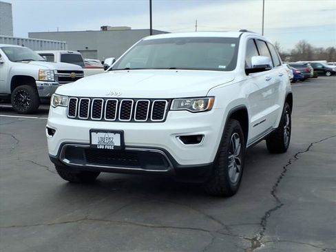 Used 2018 Jeep Grand Cherokee Limited image 2