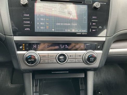 Used 2015 Subaru Legacy 2.5i Limited image 14