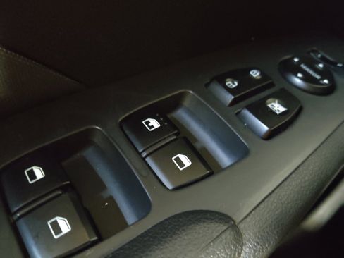 Used 2020 Hyundai Accent SE image 27