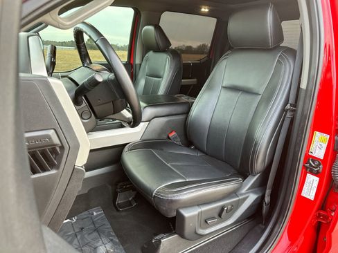 Used 2021 Ford F250 Lariat w/ Lariat Ultimate Package image 11