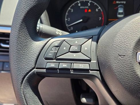 Used 2024 Nissan Altima 2.5 S FWD image 27
