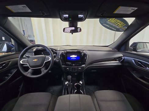 Certified 2023 Chevrolet Traverse LT FWD image 21