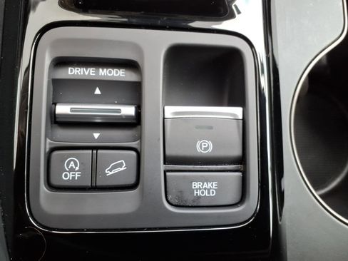 Used 2023 Honda Pilot EX-L image 35