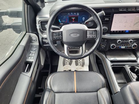 Certified 2024 Ford F250 Platinum AWD/4WD image 15