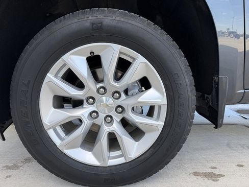 Used 2022 Chevrolet Silverado 1500 Custom image 15