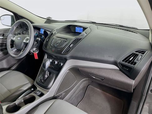 Used 2015 Ford Escape SE image 28