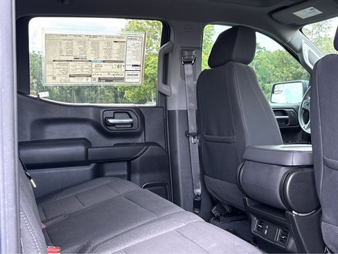New 2024 Chevrolet Silverado 1500 Custom image 10