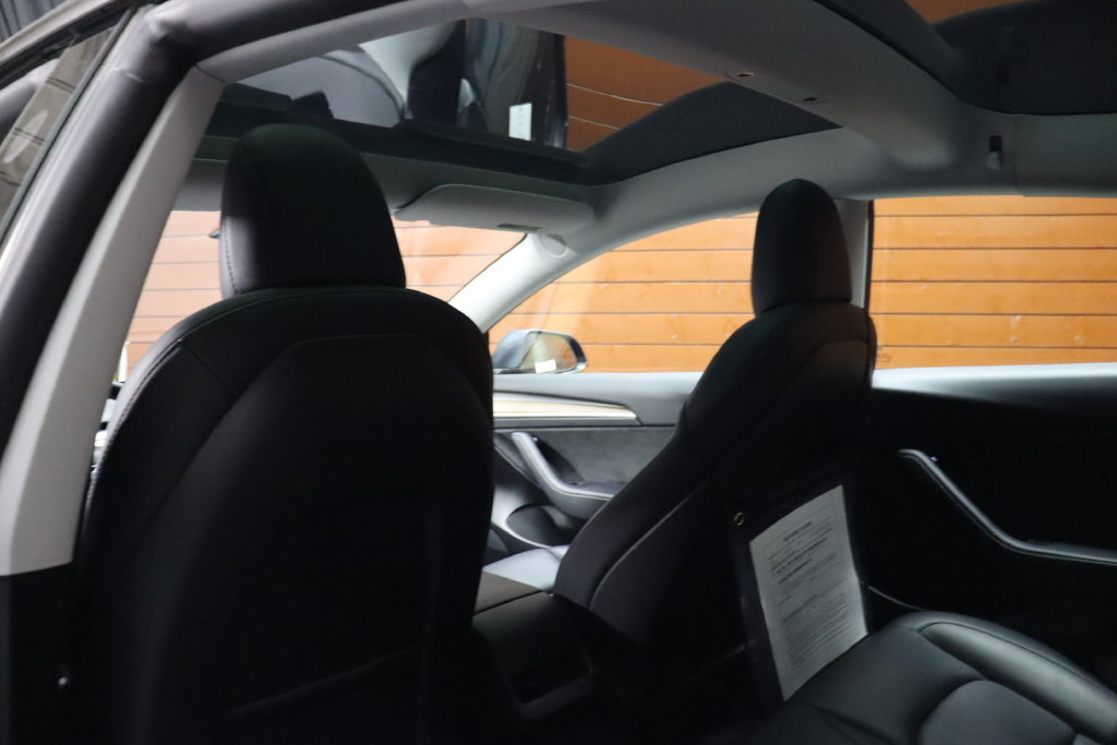 Used 2023 Tesla Model 3 Standard Range RWD image 25
