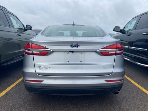 Used 2020 Ford Fusion SE FWD image 9