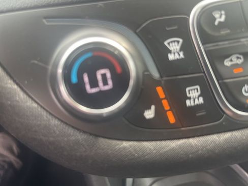 Used 2023 Chevrolet Malibu LT image 14