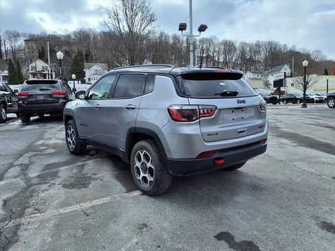 Certified 2022 Jeep Compass Trailhawk w/ Sun and Sound Group image 5