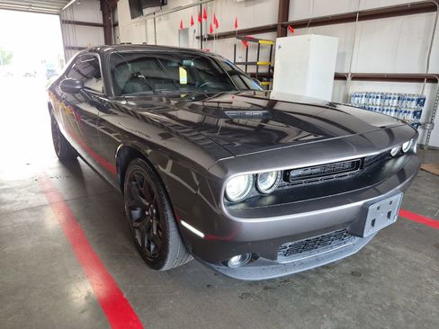 Used 2020 Dodge Challenger SXT w/ Blacktop Package RWD image 8