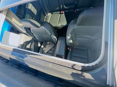 New 2026 Nissan Rogue SV image 34