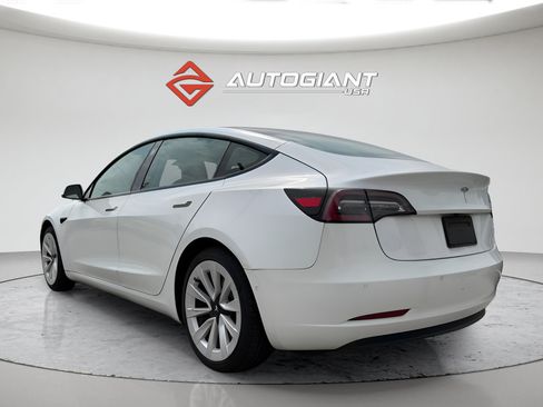 Used 2021 Tesla Model 3 Standard Range Plus RWD image 5