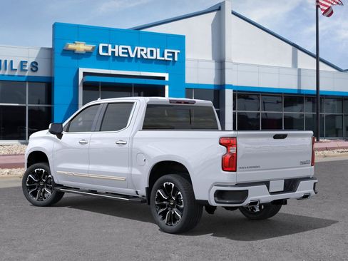 New 2026 Chevrolet Silverado 1500 High Country w/ Technology Package AWD/4WD image 46