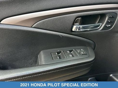 Certified 2021 Honda Pilot Special Edition image 13