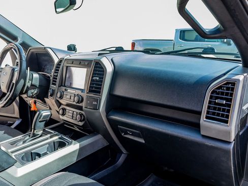 Used 2020 Ford F150 Raptor image 17