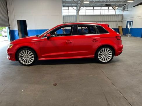 Used 2016 Audi A3 e-tron Prestige FWD image 6