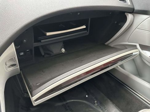 Used 2016 Acura TLX w/ Technology Package image 30