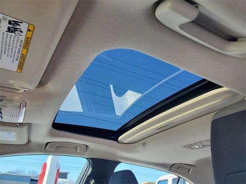 Used 2020 Toyota Corolla LE image 28