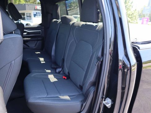 Used 2022 RAM 1500 Big Horn RWD image 3