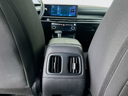 Used 2025 Hyundai Tucson SEL FWD image 25