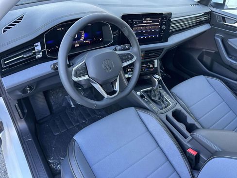 New 2026 Volkswagen Jetta SE image 10