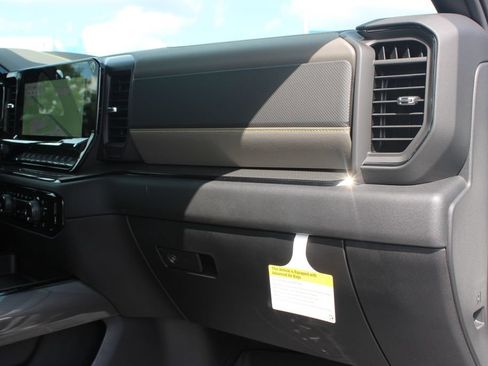 New 2026 Chevrolet Silverado 2500 ZR2 w/ LPO, Dark Essentials Package AWD/4WD image 35