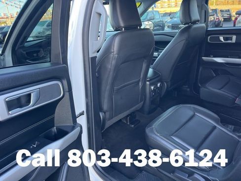 Used 2021 Ford Explorer XLT w/ Equipment Group 202A image 10
