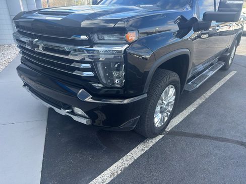 Used 2020 Chevrolet Silverado 2500 High Country w/ Z71 Off-Road Package image 1
