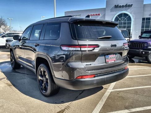 New 2025 Jeep Grand Cherokee L Limited w/ Luxury Tech Group II AWD/4WD image 4