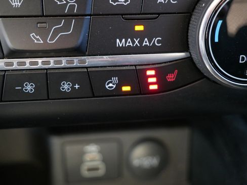 Used 2024 Ford Escape Active AWD/4WD image 32