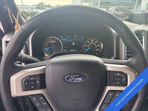 Used 2015 Ford F150 Lariat w/ Equipment Group 502A Luxury AWD/4WD image 11