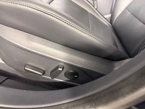 Used 2025 Ford Mustang Mach-E Premium w/ Interior Protection Package AWD/4WD image 24