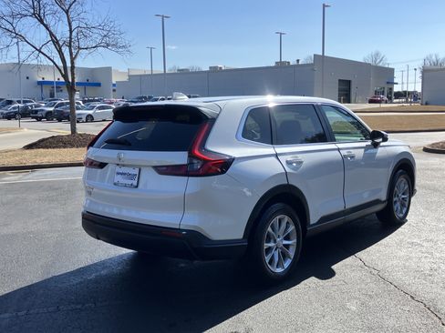 Used 2025 Honda CR-V EX-L image 10