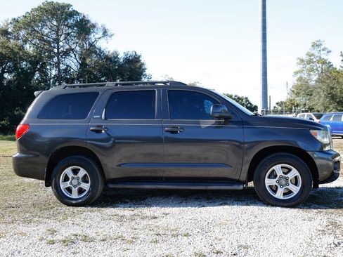 Used 2012 Toyota Sequoia SR5 image 13