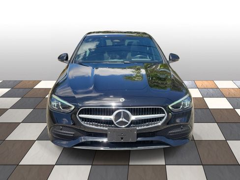 Used 2025 Mercedes-Benz C 300 4MATIC Sedan image 2