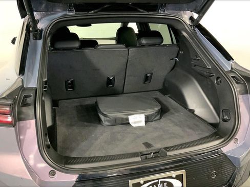 Used 2025 Chevrolet Equinox EV LT FWD image 4