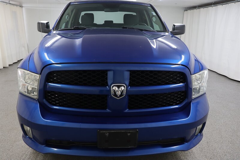 Used 2018 RAM 1500 Express w/ Express Value Package AWD/4WD image 2