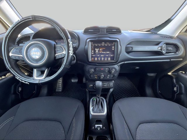 Used 2023 Jeep Renegade Altitude AWD/4WD image 9