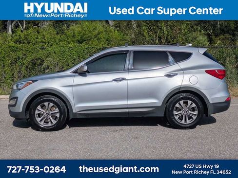 Used 2015 Hyundai Santa Fe Sport w/ Option Group 02 FWD image 2